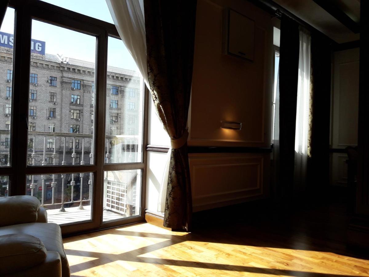Vip Apartment. Kreshatik, Maidan Nezavisimosti. Киев Екстериор снимка