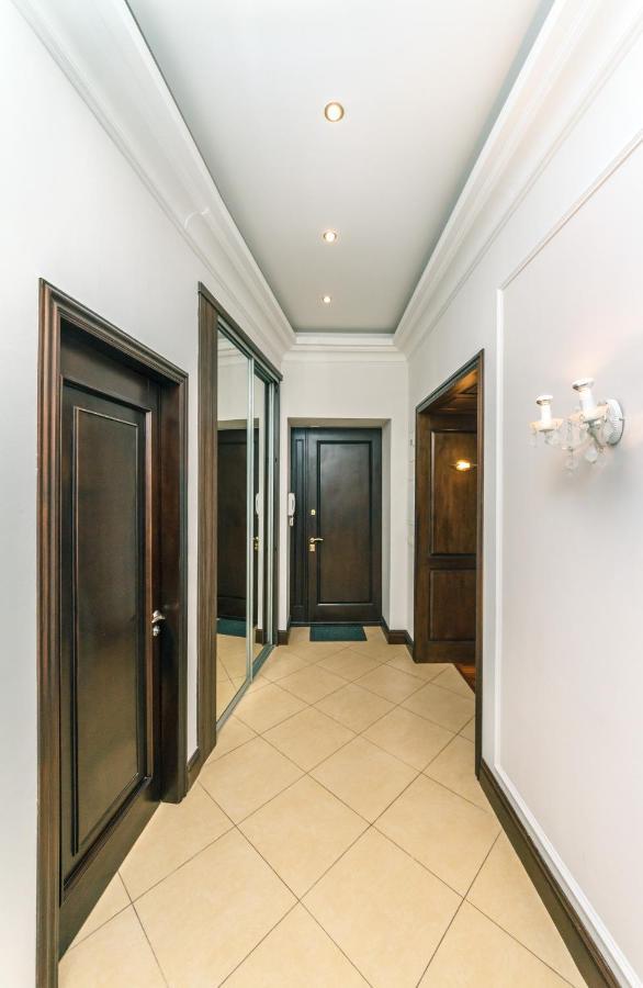 Vip Apartment. Kreshatik, Maidan Nezavisimosti. Киев Екстериор снимка