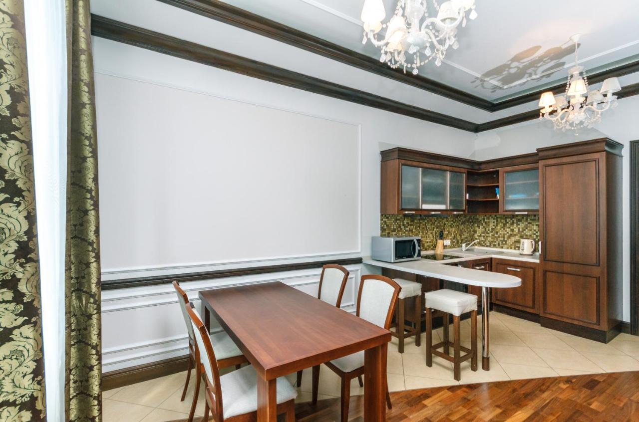 Vip Apartment. Kreshatik, Maidan Nezavisimosti. Киев Екстериор снимка