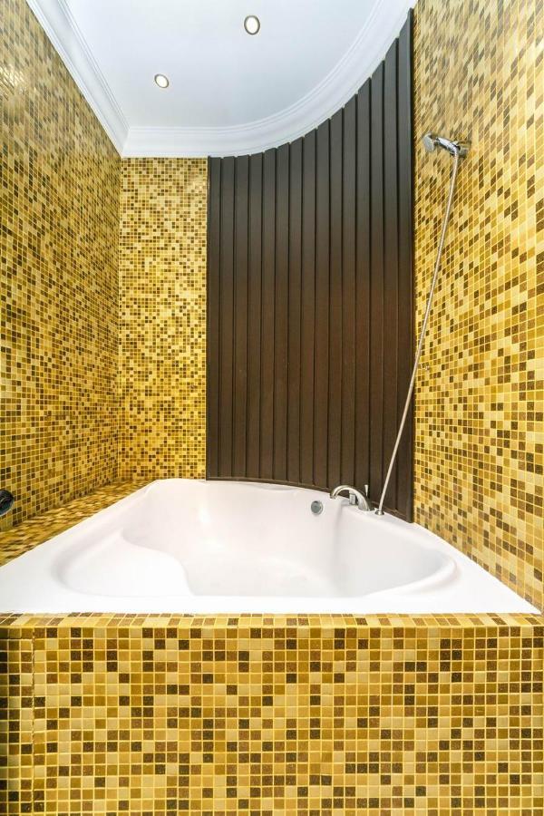 Vip Apartment. Kreshatik, Maidan Nezavisimosti. Киев Екстериор снимка