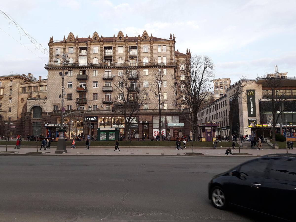 Vip Apartment. Kreshatik, Maidan Nezavisimosti. Киев Екстериор снимка